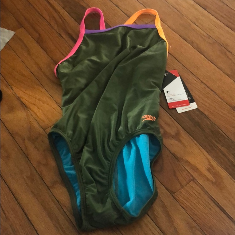 Speedo one piece bathing suit